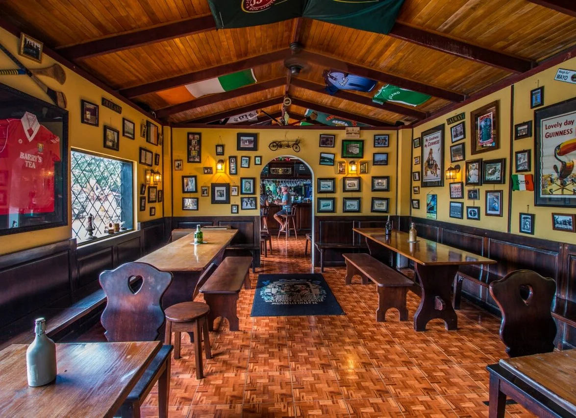 Irish Pub